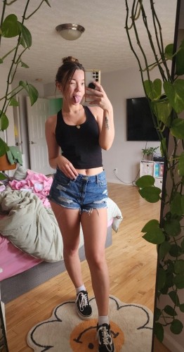 (504)503-8273 is Caucasianand offers nuru massages, asian massage, bodyrubs in New orleans and available for both on rubrankings I’m Brenna Licensed massage therapist Most people who text me aren’t looking for a 30-minute hotel rub with cold oil and a clock on the wall. They want to walk in tight and leave different. That’s the session I run. Full-body therapeutic when your back, neck, and shoulders have been carrying the week. Slower, oil-heavy, skin-to-skin work when you want sensual, erotic, or exotic nuru — the kind where the room gets quiet and you stop thinking about anything else. I don’t treat those as two separate businesses. Same hands. Same time. You tell me what you need when you get here. Incall is private. Real room, real table, shower, jacuzzi, space to actually settle. You’re not walking through a lobby. Outcall is the same standard: I bring the table, I arrive on time, I set up, we work. Pictures are mine. What you see is what shows up. Soft body, C cups, plump booty, clean, kissable, good hygiene. Party-girl energy if that’s the night. Extremely naughty if that’s what you ask for. I don’t do bait-and-switch and I don’t do fake photos.
Independent 100%
Text me on;; +15045038273
Zangi: 2727248979
WhatsApp:+15045038273
Telegram:+15045038273