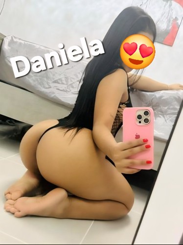 (713)816-4870 is Latinoand offers nuru massages, asian massage, bodyrubs in Houston and available for incall on rubrankings Soy Daniela una chica muy atractiva, mi cuerpo es completamente natural, soy muy profesional para realizar mis sesiones, me gusta hacer bien mi trabajo que tu quedes complacido para que regreses por más, trato a todos como reyes, todos aqui son bienvenidos. 
Reglas dentro de la sesión
No está permitido el uso del celular.
No cámaras. 
Debemos de ser respetuosos ambas partes.
Estoy seguro que después de mi sesión no volverás a buscar a otra terapista...haré q tu dinero   gastado halla valido la pena.