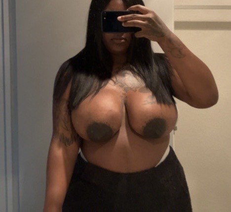 (619)605-5922 is Mixedand offers nuru massages, asian massage, bodyrubs in Las vegas and available for both on rubrankings Hi I’m 5ft thick Cuban and Native American. Drug free, kind, respectful. Seeking generous gentlemen to spend time with. Please no unemployed, drug users, or negativity energy!
