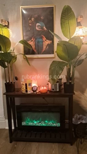 St louis BodyRubs Offered By (314)780-4517 | Bodyrubs (314)780-4517 is Caucasianand offers nuru massages, asian massage, bodyrubs in St louis and available for incall on rubrankings
Here we go!!! What's better then Mardi grow weekend and rhe SuperBowl.
Here's my snapChat:
BROOKLYstLouos
OnlyFans:
Sugarlips469
Call over the phone at 314 335 7482 my scheduling number. This doesn't get text.
I verify you're 35 or older, an establisted Enthusiast and don't give my schedule or location until after verification you're light.
Escape to a sexy lustfull paradise. Satin bedding. Fur under your feet, electric fireplace and warm oil edging you to an erotic escape.
Come explore the fun side of massage and find relief in a chill and comfortable environment. My location here is pretty great and I'm excited to host you.
Professional with a very naughty side
Let's set something up. If you don't hear back it's probably good to try snapChat or call my scheduling number above
I offer
.massage package
Hour 180 handy massage
Or
Hour 340fs gfe fs massage w lingerie and toys
Hhour 260 gfe massage
I'm a flirty gal with kind eyes and a fun sprit.
Let's meet up
Never BBBJ
I pride myself on professionalism playful and hygienic
BrookLynn. Over by the brewery
New fireplace and tropical spa room. Book now
See my reviews on erotic monkey
Brooklynn