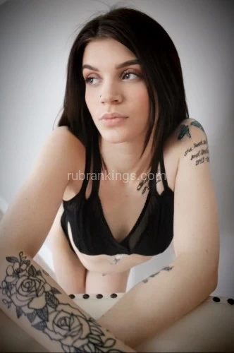 (615)843-3412 is Caucasianand offers nuru massages, asian massage, bodyrubs in Nashville and available for both on rubrankings Shower and private parking available.  ?Relaxing Body Rubs 280 HR180 HHRNo additional questions will be answered.  Donation is for time and companionship only.  Pricing non negotiable.  Prepare for light screening to book appointment 