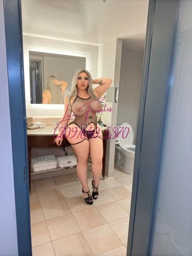 (209)650-5370 is Latinoand offers nuru massages, asian massage, bodyrubs in Atlanta and available for both on rubrankings ?Please thoroughly read before contacting me. Thank you?

?Hello Gentlemen my name is Lola I am a sensual massage Goddess.
My roots are from Nicaragua
I specialize in a Full Body Sensual massage experience.
This is a very therapeutic and intimate session.

Always a safe & very calming relaxing atmosphere!

Texting & E-mail is best.
Screening is always required.

When inquiring about a session I will let you know the three type of massages offered.

Please be clear on desired dates and time frame for appointment.

I am available with ample notice.
24 hour notice is always best.


Si hablo español

⭐️⭐️⭐️⭐️⭐️ rating always

Feel free to follow my social media. Instagram @Tht_rabbit


