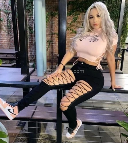 Phoenix BodyRubs Offered By (649)731-5 | Bodyrubs (649)731-5 is Latinoand offers nuru massages, asian massage, bodyrubs in Phoenix and available for incall on rubrankings Hot Young Sexy Latinas. Clean discreet environment.
Sweet & Young
LATINA & AMERICAN Staff 4 You
Private Massage Rooms, Clean, Quiet, and Comfortable.
Come relax and have a good time with us papi
The Best Relaxation in Town