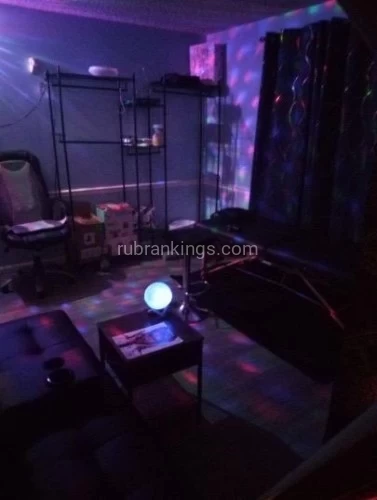Atlanta BodyRubs Offered By (646)820-9121 | Bodyrubs (646)820-9121 is Blackand offers nuru massages, asian massage, bodyrubs in Atlanta and available for both on rubrankings ***Sensual Body-to-Body Massage with CBD & Hemp Oils
Indulge in the ultimate relaxation experience with my expert
body-to-body massage sessions, enhanced by the soothing
benefits of CBD & hemp oils.
Feel tension melt away as my specialized techniques target your most sensitive areas, leaving you refreshed, rejuvenated, & deeply satisfied.
Exclusive Offer: Book a 2-hour massage & receive a
complimentary hot stone treatment for enhanced relaxation.
As a passionate & skilled therapist, I specialize in sensual
wellness, offering a variety of techniques including:
✔ Slow, deliberate strokes that heighten pleasure & relieve stress
✔ Deep tissue & soft tissue massage to release built-up tension
✔ Intimate therapeutic touch for full-body rejuvenation
✔ Exquisite vulva-focused massage for ultimate relaxation & pleasure
I offer both in-call & out-call services tailored to your needs.
Prioritizing discretion, comfort, & an unforgettable experience,
I ensure every session is uniquely satisfying. Ready to embark on a journey of pleasure & ecstasy Contact me now to book your session.
Your escape into bliss awaits!
ONLYFANS: https://onlyfans.com/trilliondollar
SNAPCHAT & INSTAGRAM: LEGENDARYBROLI
X: TRILLIONSBABY, TIK TOK TEDDYROOSEVELT