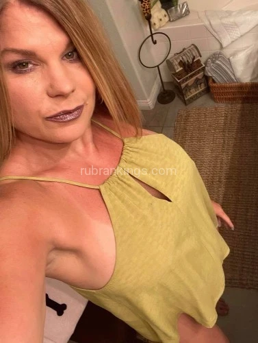 Houston BodyRubs Offered By (662)753-2486 | Bodyrubs (662)753-2486 is otherand offers nuru massages, asian massage, bodyrubs in Houston and available for both on rubrankings Erotic full body very sensual and seductive massage! Guaranteed to release every drop of your built up tension leaving you feeling completely relaxed and satisfied!
*Shower and fresh towels available!
✔Independent provider
✔Real pics
✔Clean, safe & discreet
✔Private apartment w/ easy parking