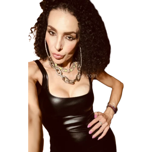 Chicago BodyRubs Offered By (630)229-1406 | Bodyrubs (630)229-1406 is Latinoand offers nuru massages, asian massage, bodyrubs in Chicago and available for both on rubrankings Sexy brunette bombshell