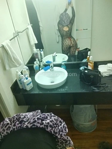 (214)685-1830 is Caucasianand offers nuru massages, asian massage, bodyrubs in Dallas and available for outcall on rubrankings Soft energy, grown-woman presence.
Private, respectful, and worth your time.
If you know, you know.
txt me for more detail
