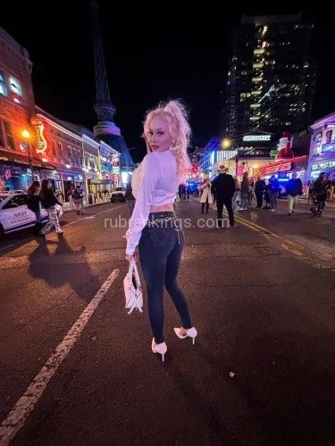 (405)316-8057 is Caucasianand offers nuru massages, asian massage, bodyrubs in Dallas and available for both on rubrankings Classy, fun, and clean.
No AAs or Indians.
Text your name, age, and race 
Please leave out any sexual references until confirmed 
Texts and calls are welcomed❤️
I accept last minute appointments.