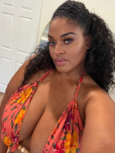 (310)793-6904 is Mixedand offers nuru massages, asian massage, bodyrubs in Los angeles and available for incall on rubrankings Hi I'm Simone
✨ authentic real

Book Today ! 

Step into a space where stress melts away, muscles are restored, and your mind finds peace. Whether you’re an athlete, a working professional, or simply in need of a well-deserved reset

Come Enjoy one of my experiences
• nuru massage
• erotic body massage
• sensual touch therapy
• stress relief massage


1HR Sensual Deluxe $300
1 HR Sensual Nuru $350

Mon- Fri 8:00am - Evening 1:00am

Book Now,“Discreet Very Clean Location / Easy parking
Schedule Your Experience”
Shower amenities available

Email : puregoldensimone@gmail.com
TEXT / CALL 310-793-6903