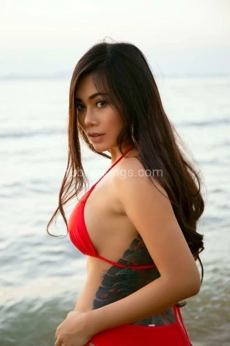(425)754-3448 is asianand offers nuru massages, asian massage, bodyrubs in Portland and available for both on rubrankings My name is Gypsy and I am visiting from Thailand. I have a warm smile, soft energy, and a natural charming presence. I enjoy creating a relaxed atmosphere where you can feel comfortable and appreciated. I take care of my appearance with a natural look and a fit feminine shape.
I value good conversation, respect, and genuine connection. If you are looking for a pleasant and memorable time with a sweet and elegant woman, I would love to meet you during my short stay.