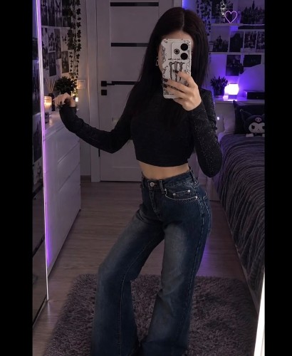 (984)262-1350 is Caucasianand offers nuru massages, asian massage, bodyrubs in Raleigh and available for incall on rubrankings 🌺Hey there, I’m Hannah,

🌺TRY TO BOOK AHEAD DUE TO HIGH DEMAND 

🌺APPOINTMENT ONLY!!🌺

Body rub of luxury🔥 With a playful spirit and a fabulous sense of humor, I’m all about making your fantasies come alive.

Every session is all about comfort, relaxation, and making you feel completely cared for from the moment you arrive.

Whether you visit my cozy private environment you’ll be treated with care, respect, and a little extra sweetness.

🛁COMFORT AND RELAXATIONS INCLUDES:
• Fresh towels & private shower
• Warm oils & calming ambiance
• Clean, sanitized environment after every session
• Professional, discreet, and welcoming service


🌺SERVICES INCLUDE 🌺
• Relaxation massage 💆
• Swedish Massage
• Regular massage 💆
• Girl Friend Experiences 💕
• Personalized Luxury Experiences ✨

🌺SHOWERS AVAILABLE 🌺


💌 Reach Out & Book Your Relaxation Escape -