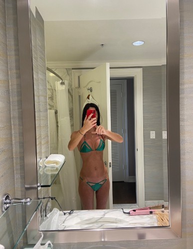 Miami BodyRubs Offered By (561)440-3635 | Bodyrubs (561)440-3635 is Caucasianand offers nuru massages, asian massage, bodyrubs in Miami and available for incall on rubrankings Full body very sensual and seductive body rub, Nuru
Guaranteed to release tension leaving you feeling completely relaxed and satisfied!
I like older gentlemen
*Shower and fresh towels available!
✔Independent provider
✔Real pics, real girl
✔Clean, safe & discreet
✔Private apartment w/ easy and free parking
around
✔Clean upscale in call
✔Clean CANDLE LIGHT room
✔(Skilled Beautys the art of prostate massage)
Strap
✔~Prostate (Male G/Sacred-Spot) Milking/Teasing, Neck/Back Rub Relief, Sensual Pleasure/Pressure Points, Hands/Feet Rub, Sensual/Therapeutic Mix body rub 200roses
Nuru 300roses B2B
Cell # 561-440-3635,
