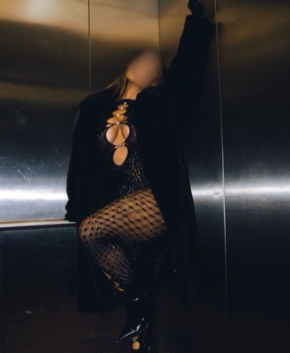 Nashville BodyRubs Offered By (206)420-5071 | Bodyrubs (206)420-5071 is Latinoand offers nuru massages, asian massage, bodyrubs in Nashville and available for incall on rubrankings Hello Gentlemen!!!
Name is diva 8+ years experience on touch therapy I have a lot of repetitive clients come see why. Available Monday- Friday 9am- 6pm or later depending how busy i get. Please don't hesitate to call or text to set up an appointment. Hope to see you guys soon
*****PRICES*****
30MIN $160
45MIN $180
60MIN $200
75MIN $260
90MIN $320
2HOUR $600
** Tips are separate **
Gentlemen please be respectful at all time thanks see you soon ?
*** I DO NOT PROVIDE ANY ILLEGAL SERVICES AT ANYTIME. NO LMT ON SITE ***
