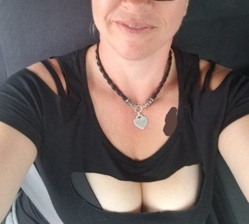 (760)618-5200 is Caucasianand offers nuru massages, asian massage, bodyrubs in San diego and available for incall on rubrankings Please TEXT me with a little about you (name, age, occupation), time preferences, and lenght of massage you want.  I don't ask for last name, employer information,  or references. I am open to last minute if it works out time wise. If you reach out after 7pm I will get back to you the next day. I have a lot of reviews on private delights and TER. If u can't text then email at ambergoodhands@yahoo.com, but text is preferred. 



Hi, I am girl next door, offering a great massage, cmt (certified massage therapist) for 20 years, good at deep tissue. I have a great private incall at my house, shower available, and a heated massage table.  I will be fully clothed, but of course you will not be.  I do have real 36C breasts and I wear something low cut. This time will be all about you! I do have a lingerie option with polite respectful mutual touch. I can do prostate massage if you like that. And I am open to doing light bdsm, spanking, nipple twists, etc. Pamper yourself! I have limited availability as I work another job, usually good times are Tuesday from 9 to 530. Wednesday from 10 to 430. Thursday from 9 to 530. Friday from 11 to 5. Most Saturday's and Sunday's from 10 to 4. I never work past 6pm. I am a home owner so my place is quiet and clean. NO FS. 

Donations
Incall
150 half hour
220 hour
300 90 minute

Lingerie
200 hhr
300 hr
400 90 minute

Pegging
250 hhr
320 hr
400 90 minute 



After hours Saturday at 4pm or day off appointments if I am available +100