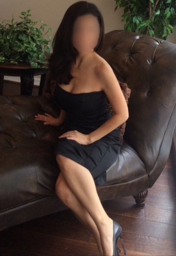 Houston BodyRubs Offered By (832)986-6416 | Bodyrubs (832)986-6416 is Caucasianand offers nuru massages, asian massage, bodyrubs in Houston and available for incall on rubrankings Come enjoy a discreet sensual rubdown experience. Let me fulfill your personal needs. Unscented lotion, candles, hot towels and aromatherapy available. Professional, generous and discreet clients over 30 only please.
Please let’s be respectful of each other time. I’m only available Mon-Fri. I turn my phone on at 8:00 am and my first appointment time usually start around 9:30/10:00 am and must end by 3:30 pm on most days.
I will not text additional pics or respond to vulgar conversations or text.
By appointment only sorry no walk-ins.
SERIOUS INQUIRES ONLY PLEASE.
I currently do not offer outcall, weekends or evening appointments.
NO REVIEWS NO REVIEWS NO REVIEWS(I’m a licensed professional please respect this request
)
PRIVATE OFFICE SUITE
HANDS on RUBDOWN 1hour 200
VIP 400
CASH ONLY UNLESS YOU ARE A PREVIOUS CLIENT.
VIP is only available to clients of MY CHOICE(our chemistry and your hygiene depends on it trust me). Be one of the select few that are offered VIP. I see no more than 1 VIP per day.
CASH ONLY
832-986-6416
My phone turns on at 8:00am
Book early as I fill up super fast
Appointments available starting at 10:00am
Unfortunately the following must be said....HYGIENE IS VERY IMPORTANT. DO NOT WALK INTO YOUR APPOINTMENT WITH THE ODOR OF UNDERARMS, BAD BREATH, FEET, ASS OR BALLS! I HAVE A SHOWER AVAILABLE, SOAP, MOUTHWASH and OTHER HYGIENE PRODUCTS FOR YOUR USE IF YOU NEED. I get it we all have our off days and this Houston heat is awful so these products are always available for you both before and after your session.