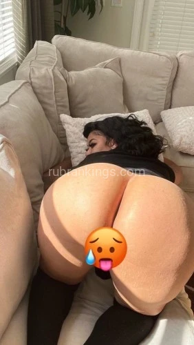 (260)363-9879 is Caucasianand offers nuru massages, asian massage, bodyrubs in Honolulu and available for both on rubrankings Hey sweetie I’m Brenda 
BODYWORKS Practitioner ; over yrs as a Holistic Massage Therapy..My Charisma, Techniques & Mild 2 Deep Touches are one of a Kind. I STIMULATE, Relax & Release EVERY SINGLE Muscle In ways you can't Imagine unless you've been in these hands of mines before!! appreciate great moments together..provides Swedish,Nuru, b2b, deep tissue,mutual touching,sweedish and full body therapeutic Massage, reflexology, stretching,clean linen/towels, Hot oil,Ending Release...with great body,magic hand,hot body, willing to realize your fantasies, with me your fantasy dreams come true, giving more and more pleasure with massage..use gel,magic hands and oil to provide high level pleasure to transform our meeting in an exciting experience, overflowing,sensuality, enjoying the moment with you..❤️
