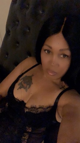 (330)571-3940 is Blackand offers nuru massages, asian massage, bodyrubs in Cleveland and available for outcall on rubrankings Need to Unwind or just need a night cap. My goal is to completely relax you, while offering you the ultimate relaxing experience.Clean-Safe environmentHot Towels- Candlelight atmosphereDeep Sensual Full Body RubBody ScrubsTemple massage*30 Min $150*45 Min $175*Hour $250*90 Min $350Small Deposit Required to Book Session Advanced Notice Please if Possible