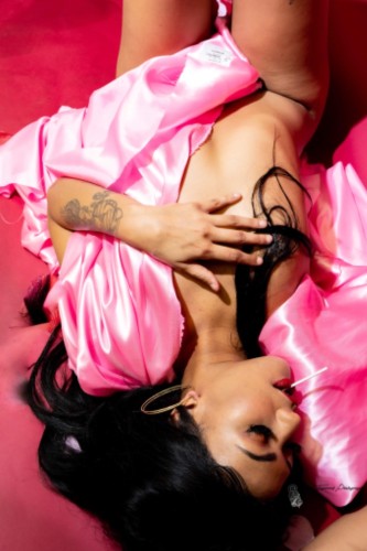 (865)346-8275 is 0and offers nuru massages, asian massage, bodyrubs in Knoxville and available for both on rubrankings Come let me relax you with my sensual hands and long legs you can’t resist. Come book with me ! Flat rates for services message for details ! 