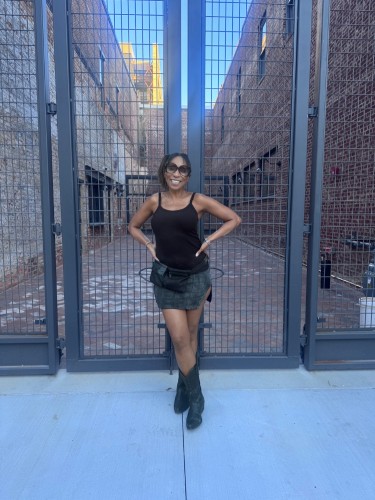 Atlanta BodyRubs Offered By (404)409-9235 | Bodyrubs (404)409-9235 is Mixedand offers nuru massages, asian massage, bodyrubs in Atlanta and available for incall on rubrankings Relax and release in my beautiful space located in downtown Atlanta while my soft but strong hands slowly and sensually rub the stress away! A massage table, clean crisp sheets and organic unscented massage oils are awaiting your arrival. My sensual massage rates are $125/30mins or $175/60mins…I’m nude, mutual touching, b2b and manual happy ending.
Full service is not an option…so please don’t ask 😊