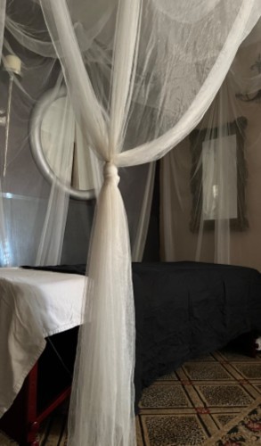 (405)986-7490 is Caucasianand offers nuru massages, asian massage, bodyrubs in Oklahoma city and available for incall on rubrankings Hello I’m CristalThe candles are lit with soft music playing. I invite you to my residence where my messagesuite has its own entrance and restroom. Very private.  No minors on premise   I’m a retired major mens magazine model andfeatured dancer entertainer.  I offer soft touch to deep tissue along with pressure point therapy to relieve stress.  Located NW Okc. Cash onlyNo 30 minute sessions Please be over 40 years old. 