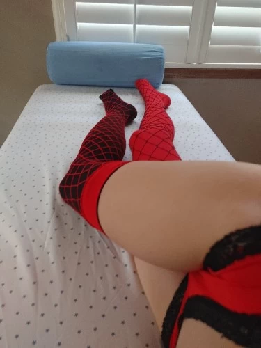 (314)391-1089 is Caucasianand offers nuru massages, asian massage, bodyrubs in St louis and available for incall on rubrankings Back in town.  I'll be giving my famous sensual massages that will drain every last drop of your stress $150/ FULL HR. Firefighter/EMT or Military with ID $140/ FULL HR. Or my sexy naked Nuru body to body with slippery seaweed $250/HR. NO FS! No hh! No AA! Incall to my swanky spotless studio. Clean towels. Clean everything.  Shower available. New Clients CALLS ONLY!!  You will be screened.  For fastest screening text your name, occupation, and references to providers,  along with a face pic and good time to call you. No shows will be blocked and info shared to other inquiring providers.  Returning clients may text and always get priority.  Visiting today through Thursday. In studio from 8 am to 7 pm.  Can't wait to get my hands on you. All pics are real and recent. 