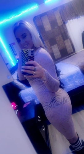 (972)402-6856 is Caucasianand offers nuru massages, asian massage, bodyrubs in Dallas and available for incall on rubrankings Bubbly Beautiful BlondeSensual Green EyesI wanna be your little secret?!Txt 682 802 7072Availability & RatesAsk about Specials or Extras420 FriendlyClean Drama Free Environment Come take all your stress away!I'm here to please you, let me be your sensual get away?!i'd love to be your secret attraction? 