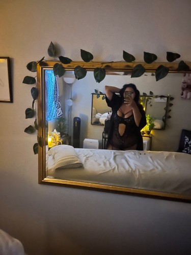 (619)403-9254 is Latinoand offers nuru massages, asian massage, bodyrubs in San diego and available for both on rubrankings all information needed is here  ✨PLEASE ❗️❗️ READ ENTIRE AD - SEND ME A TEXT MESSAGE (DO NOT CALL)❗️❗️

Your stress free relief here ❤️ a text away ❤️
I want us to have fun come and have nice moments with me, I’m for your pleasure … 

For reintroduction ..,
Donation accepted “specials”

15min / $100 limited time $80 
30min /$140 limited time $120                                          
VIP +100   Always 😉
  “Please I Just accept cash”

Hr $250 sorry not special 🥰


✨ I’m available  from 8:00 am to 3:30pm M-F 
With at least 30 min notice, Text me at  



. Please be a gentleman and courteous, you will well rewarded.
  ➡️ My name is Yachel Mexican sweet girl   ✨Come and give me the opportunity to meet you and pamper you, come and relax in my arms, forget about everything and everyone with me... I have something that you will love! You will feel relaxed in my office you will be safe I am a very clean girl and I would love to please your fantasies
  ☑️ INDEPENDENT PROVIDER with REAL PHOTOS. Yes, I am 100% the girl in the photos. I am NOT an agency.
LET ME BE YOUR GENIUS in a bottle AND GRANT YOU YOUR DEEPEST WISHES ???
  
I’m located at on Office building a block from Miramar rd and freeway 15th , free parking.!! 
Bathroom with shower and a cozy setup…

Please not long or explicit text, we know what you here and I will take care of it 😘