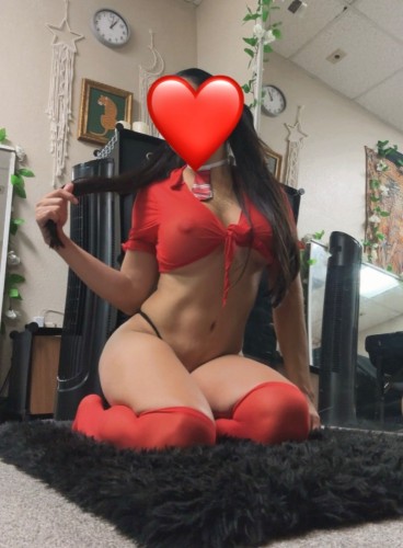 (619)353-8626 is Latinoand offers nuru massages, asian massage, bodyrubs in San diego and available for incall on rubrankings Aurora’s Skillful Seduction 
FBSM😼BDSM😸Milking, Edging
By appointment!! Located in Miramar, parking and shower available 
*FBSM: MT FN❤️
160HHR
260HR
320 90min 
Experienced in Edging 
200HHR 300HR
Milking 250HHR 380HR
Note:I only receive people willing to screen! Please send screening to aurorahealersd on pd if you have responded reviews (other screening options available)
TEXT me to schedule your appointment today!!(Text ONLY ❌NO CALLS) My latest appointment would be 8:00pm with previous notice 
IN YOUR TEXT💚💚💚please introduce yourself and let me know which of my sessions you are looking for and the length (how long), also if you sent screening on pd
PLEASE Pre-book your appointment preferably 
Cash only, previous clients can use venmo or Cashapp too!
aurorahealersd on PD