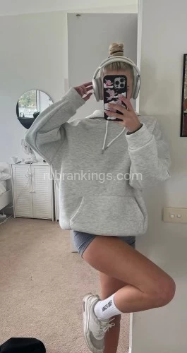(612)208-5649 is Caucasianand offers nuru massages, asian massage, bodyrubs in Nashville and available for incall on rubrankings Hi I’m Celeste I provide body rubs. I am one of a kind.  I’m so good with my touch you’ll feel like you’re levitating into heaven ? I only accept gentlemen that treat me with respect and kindness. Muah, I’m so excited to meet you!Donation250 hhr300 hrFYI I am not an escort or LMT. Just for entertainment purposes.