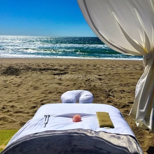 (929)996-0614 is Latinoand offers nuru massages, asian massage, bodyrubs in Los angeles and available for both on rubrankings Hi guys I do Swedish massage customized to you need hot stone cupping relaxation call for appointment 929-996-0614 see you  soon 