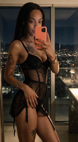 Dallas BodyRubs Offered By (972)836-6115 | Bodyrubs (972)836-6115 is Blackand offers nuru massages, asian massage, bodyrubs in Dallas and available for incall on rubrankings Hey, I’m Shae. ❤️
I’m outgoing, professional, and backed by seven years of massage experience. I specialize in deep tissue, Swedish massage, and essential relaxation techniques that help you release tension and fully unwind.
I craft my own custom lotions tailored to your needs — whether you want focused muscle work or aromatherapy‑style calm. Available enhancements include a bed warmer, my signature warm lotion, and soothing hot stones to elevate your experience when desired.
My private luxury studio in Grapevine offers a safe, comfortable.
Deep Tissue — melt into my strength
Swedish — slow, sensual, soul-soothing
Professional Massage -
Full service-
Payment method: Zelle or cash
RATES
Professional massage: 120
Massage with L1:
180 Hour
Massage with Full Service :
$200 30min
$300 Hour
Screening required Text me Please be aware that you’ll need to request pricing for anything on my menu. When you text me, please include your name, phone number, age, and what you’re interested in getting.