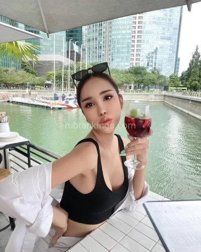 (323)203-2171 is asianand offers nuru massages, asian massage, bodyrubs in Seattle and available for both on rubrankings Good Service VIPLet meet ???Down Town Bellevue 