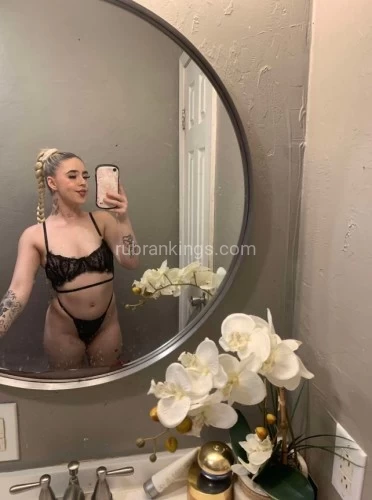 (405)898-3494 is Caucasianand offers nuru massages, asian massage, bodyrubs in Oklahoma city and available for both on rubrankings Come see me? ~I offer hhr and full hours Fetish friendly ? -clean and discreet location *text me for prices and all other questions IM AVAILABLE Looking forward to meeting and satisfying all your needs ⭐️