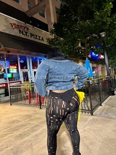 (929)466-8938 is Mixedand offers nuru massages, asian massage, bodyrubs in Miami and available for both on rubrankings imstagram- mizzred4_u 
twitter.com- twitter.com/amazonred4u 
onlyfans.com/theeamazonred4u 
do not waste my time ima person who knows there worth 
FACETIME VERICATION only or anytype of video chat 