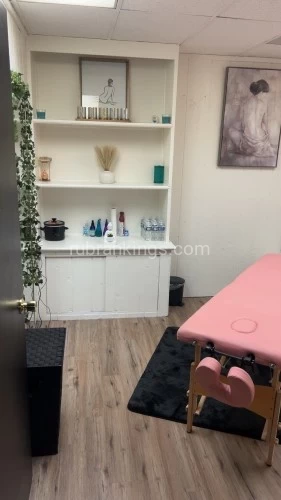 (708)669-9411 is Blackand offers nuru massages, asian massage, bodyrubs in Chicago and available for incall on rubrankings The Royal treatment dnt cheat yourself treat yourself 
Hey sweetheart I’m lucci your sexy massage therapist I have the most incredible touch and memorable experience My energy and hands are magical. Come lay on my table and relax and unwind let go of all your stress melt away tension and leave you feeling completely renewed. 

30/60/90 min sessions available 
Hours : 11am to 10pm 
At least one hour notice before booking appointment



Private, professional, CLEAN and comfortable location.


Please bear in mind that I kindly request genuine numbers for contact. I do not accept non-traceable, blocked, or internet numbers.
Your privacy is of utmost importance to me, and I guarantee complete discretion. Upscale gentlemen only.
No explicit talk. You will be blocked and denied service.