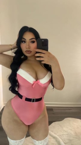 (619)914-3870 is Latinoand offers nuru massages, asian massage, bodyrubs in San diego and available for both on rubrankings Hi babe! It's Vanessa?l’m a very sweet and sexy latina. I love to have fun and give a good time! My beautiful eyes, soft skin, juicy booty, and sweet playful charm will have you feeling like the luckiest man. Text or call me for an appointment please, I can’t wait to meet you and please you! 

Ask about my prostate massage, strap on, Domination - light to mild (BDSM), fetish friendly ;)

 FaceTime verify and deposit , thank you 

Hygiene is very important to me ?
 
Shower available 

See you soon ?

Click link for OnlyFans or come see me in person ;)
