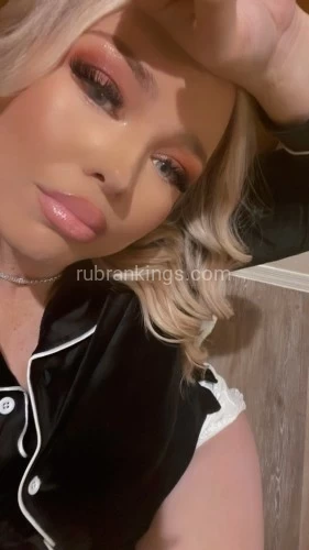 (520)710-1806 is Caucasianand offers nuru massages, asian massage, bodyrubs in Phoenix and available for both on rubrankings True relaxation I provide sensual massage Outcalls avail upon request Outcall rates vary depending on location In call rates 200- 60 min 300 90 min  (No full service )No a a men Private location in chandler Thanks for considering my add Respectful gentlemen only 520-710-1806 xo Leann 
