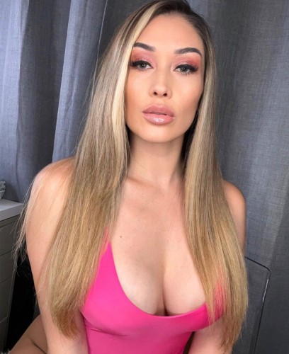 (713)262-6583 is Mixedand offers nuru massages, asian massage, bodyrubs in Houston and available for incall on rubrankings Craving sensual, erotic, decadent pleasure ? look no further! Come relax, unwind, and lose track of time with a sexy body rub. Come treat yourself. You deserve to be pampered with a perfect un-rushed body rub by yours truly ✨ I can't wait to meet you ? 

EVERYONE IS WELCOMED MUST BE RESPECTFUL ☺️

TEXT FOR PRICE AND LOCATION (The Heights 77008)
(Private safe and clean office suite)