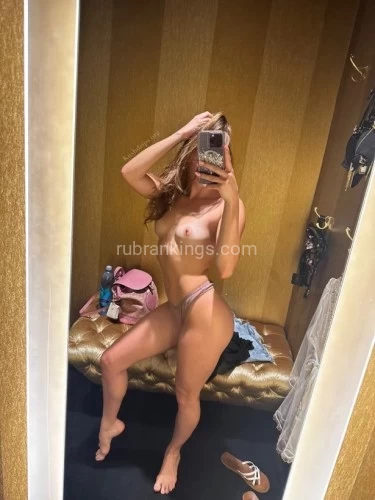 (469)988-5968 is Mixedand offers nuru massages, asian massage, bodyrubs in Charleston and available for both on rubrankings Hi ? My name is Casey ?Looking to have fun? I’m the one ?My place or yoursParty friendly ?Overnight stays Two girlsLet’s have fun daddyCall or text me 