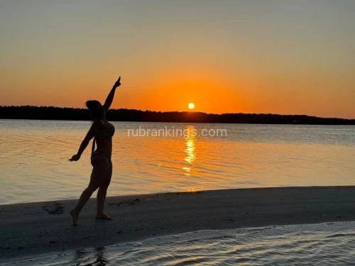 (689)610-9933 is Latinoand offers nuru massages, asian massage, bodyrubs in Orlando and available for incall on rubrankings Hello! I'm Liss! 
Enjoy a relaxing and very professional massage from the hands of this therapist with years of experience in full body massage.

Come and disconnect from the day to day, I offer you a wide range of therapies to release tensions through deep tissue, and Relaxing therapies to enter a state of peace and harmony.

Disfruta un masaje relajante profesional con las manos de angel de esta terapeuta con años de experiencia en masajes corporales.

Ven y desconecta del día a día, te ofrezco una amplia gama de terapias para liberar tensiones a través del tejido profundo, y Terapias Relajantes para entrar en un estado de paz y armonía.

Sin llamadas, solo mensajes de texto para reservar su cita

Resume tus preguntas respondo a la brevedad posible

Available: Monday to Sunday
Hours: 10:30 to 8:30
Please let me know if you came from Rub Rankings in your text msg

Liss
👀****TEXT ONLY**** 6-8-9-6-1-0-9-9-3-3 ****TEXT ONLY****👀
👉👉No whatsapp