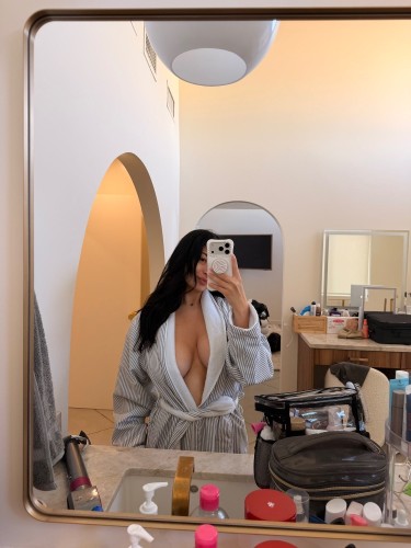 Houston BodyRubs Offered By (302)766-3846 | Bodyrubs (302)766-3846 is Caucasianand offers nuru massages, asian massage, bodyrubs in Houston and available for both on rubrankings Hello and welcome!
I am a licensed and certified massage therapist providing professional massage services in a private, clean, and relaxing environment. My goal is to help you relieve stress, reduce muscle tension, and restore balance to your body and mind.
WHY CHOOSE ME?
✔ Licensed & Certified Therapist
✔ Private Studio Setting
✔ Professional & Discreet Service
✔ Relaxing Atmosphere
✔ Personalized Sessions
✔ Flexible Scheduling
MASSAGE SERVICES
• Deep Tissue Massage
• Swedish Massage
• Sports Massage
• Hot Stone Therapy
• Full Body Relaxation Massage
• Tantric-Inspired Relaxation Massage
MASSAGE RATES
30 Minutes – $150
60 Minutes – $250
90 Minutes – $300
120 Minutes – $400
BENEFITS OF MASSAGE
• Reduce Stress & Anxiety
• Relieve Muscle Tension & Soreness
• Improve Circulation & Flexibility
• Increase Energy & Relaxation
• Promote Overall Wellness
WHAT TO EXPECT
• Warm and professional greeting
• Comfortable and relaxing environment
• Unrushed sessions tailored to your needs
• Attention to your comfort and well-being
• A rejuvenating experience that leaves you feeling refreshed
NOTICE: Cash is not accepted as payment option for Booking Reservation.
BOOKING
Text : +1 (302) 766 3846
WhatsApp: +1 (581) 394-2681
Signal . 📞 sheliareeves.22
I look forward to helping you relax, recharge, and feel your best.
Thank you.