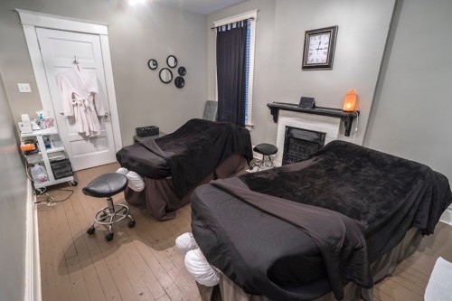(217)451-1890 is otherand offers nuru massages, asian massage, bodyrubs in Boulder and available for both on rubrankings Hi Gentlemen’s! My services are great and reliable. I am easy-going and friendly, Sexy, sweet by nature with fine figure and strong arms.
You can expect a treatment that involves: 
♡ Massage that is designed to smooth and relax you with relaxing music
♡ Sensual touch , MT , B2B, FS, Nuru, naturist or romantic. 
FBSM Sessions:
✨ Photos are 100% real and recent
✨ Office/Spa like setting 
✨ Deep tissue/sensual touch
✨ Mutual touch/Bodyslide
✨ Discreet & Safe location 
✨ Outcall available upon location 

Massage
$200 for 1hour
$300 for 90mins
$400 for 2hours

*Massage Plus (more mutual & intimate - FS)
$300 for 1hour
$400 for 90mins
$500 for 2hours