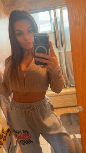 (734)331-5437 is 0and offers nuru massages, asian massage, bodyrubs in Detroit and available for incall on rubrankings I'm open to meeting new people! 

I can give a nice sensual body rub in a private room 💖 

Let's get to know each other! 
