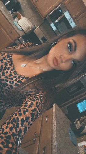 Detroit BodyRubs Offered By (734)331-5437 | Bodyrubs (734)331-5437 is 0and offers nuru massages, asian massage, bodyrubs in Detroit and available for incall on rubrankings I'm open to meeting new people!
I can give a nice sensual body rub in a private room π
Let's get to know each other!