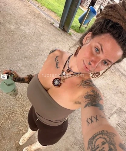 Des moines BodyRubs Offered By (202)373-8582 | Bodyrubs (202)373-8582 is Caucasianand offers nuru massages, asian massage, bodyrubs in Des moines and available for both on rubrankings Itโs payment After Service No Prepay No Bsโ๏ธโ๏ธ.+1 (202) 373-8582, I'm flirty๐ sexy๐ && fun๐คช MY **** IS WET๐ฅฐCOME AND **** ME โค๏ธ Im the ultimate experience. ๐ ๐ธ๐ปEuropean / ๐ฅ29/ ๐5'8 / ๐ฝ. / ๐420 friendly All my pics are 100% REAL ๐ฏ My name is Jane โ ๐ฑ ๐๐ปIm independent!! ๐Available 24/7 ... ๐I'm Open Minded, Fetish Friendly, Respectful,And Very Discreet. ๐My Personality will have u coming back.๐ฝ INCALLS & OUTCALLS AVAILABLE๐จ. Text me payment when weโre done ๐ฏ
Incall & Outcall Anal sex, Cowgirl, Hottest Doggy, 69,Hottest Ride! Sweetest Moan, Banana Split, ArmChair Traveler, Suck Your Nipple &Cardate
Full service includes.
? 100% Fresh Clean
? new 69 style
? BBBJ+BJ no condom
? body to body Nuru massage & gel
? shower together
? kissing me and touch me anywhere anytime
๐๐๐๐๐๐๐๐๐๐๐๐๐๐
I actually have a real massage table & oils... and You can come to Me at my professional Residence . Any Extras can be discussed
The benefits of massage include:
* Decreasing Pain
* Reducing Anxiety and Stress
* Improving Range of Motion
* Decreasing Carpal Tunnel Syndrome
* Reducing Muscle Soreness
* Boosting Immune System
* Lessening Depression
* Relieving Back Pain
* Promoting Tissue Regeneration
* Easing Withdrawal Symptoms
* Relieving Migraines
TELEGRAM; Mtherapy002(ignore any other Telegram username)
Zangi: 6377915190
WhatsApp: 5712448746
Signal; (402) 203-9629
I THINK YOU SHOULD KNOW THAT๐
Professional Expertise: With years of experience as a nurse and massage therapist, your well-being is my top priority.
โข Safety & Privacy: I work independently with no interruptions, ensuring a secure and confidential experience.
โข Genuine Care: Every session is focused on your satisfaction, comfort, and trust.
โข Flexibility: Whether itโs a single service or a tailored package, I adapt to meet your needs