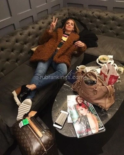 (716)335-3187 is Caucasianand offers nuru massages, asian massage, bodyrubs in Riverside and available for both on rubrankings I’m just an easy going person here to have fun.