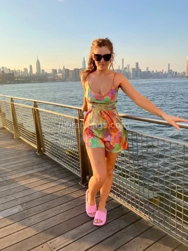 New york city nyc BodyRubs Offered By (929)407-1031 | Bodyrubs (929)407-1031 is otherand offers nuru massages, asian massage, bodyrubs in New york city nyc and available for both on rubrankings ☀️Available Today, 8/25 in Chelsea 11am-6pm ?
Hello boys!
I’m Samira, a carefree and vibrant young woman with a hedonistic streak. ?✨?
I’m a Lebanese American student with flowing auburn hair and soft, sun kissed skin. My alluring curves and toned physique make me the ultimate playdate. I am trained in a highly sensual and intimate body to body, nuru style massage and that teases you from my first caress. I also love exploring our kinkier desires together ⛓ and am open minded? - I'm ready to savor every moment and explore our deepest fantasies together ?
My luscious 32E breasts and supple, round booty are begging to be squeezed ?. What are you waiting for? Drop me a line and let’s play. . .?
REAL LIFE INFO SCREENING IS REQUIRED ?
** My incall is a private, cozy apartment in Chelsea. There is a shower available! **
Call/Text: 929-407-1031
Calls only: 212 256 0577
Email: SamiraNYCx@proton.me
My availability this week:
Sunday 8/25 11am- 6pm
Monday 8/26 11am-6pm
Incall rates:
60 min: 300
90 min: 420
kink offerings (start at +100, please inquire)
Please contact me for details on extended sessions and outcalls ????