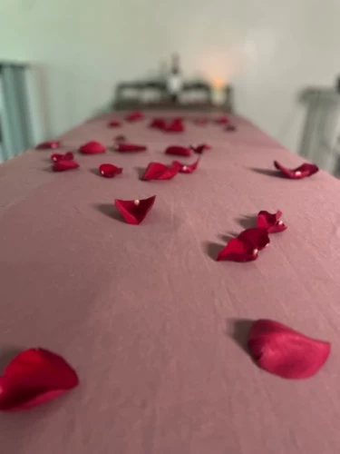Washington BodyRubs Offered By (502)295-2500 | Bodyrubs (502)295-2500 is Mixedand offers nuru massages, asian massage, bodyrubs in Washington and available for both on rubrankings A Goddess, an experience very professional and I promise I’m a real person. Lol super sweet and hospitable … FaceTime verification to feel comfy .. I’m tantric massage artist from Atlanta Ga, I’ve been in this service for about 7+ years now and I can say I enjoy what I do.
Available sessions
Kink/BDSM
Fetish
Body rubs
Kinky body rubs
I’m open minded , so just ask
I am an experience and you’ll enjoy yourself as soon as you walk in my door. I always offer scentless body oils and showers for before and after if needed.
Uogrades available
Link fetish friendly