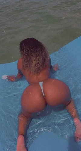 (786)361-5668 is Latinoand offers nuru massages, asian massage, bodyrubs in Miami and available for outcall on rubrankings Let me help you put your body and mind at ease. I'll be sure to help you relax and leave you pleased!