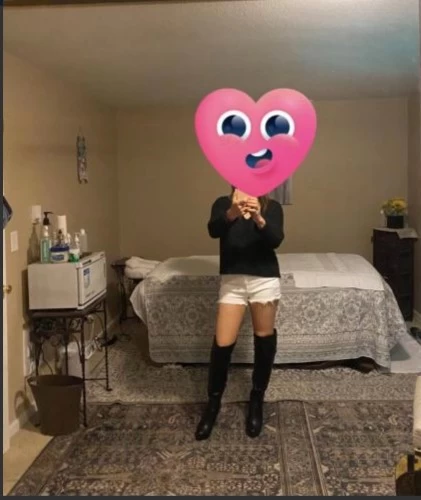 (425)200-9222 is asianand offers nuru massages, asian massage, bodyrubs in Seattle and available for incall on rubrankings Sweet Thanya offers a thorough rub down I love to play. you will love my style make your dreams come true.  My private studio with amenities is sure to relax you while l workout all your stresses, your time with me is Never rushed. I'm always classy discreet, and I always sure to please full body massage relaxation $100/hr. more sensual touch $140/hr. Looking forward to hearing from you 425-200-9222
